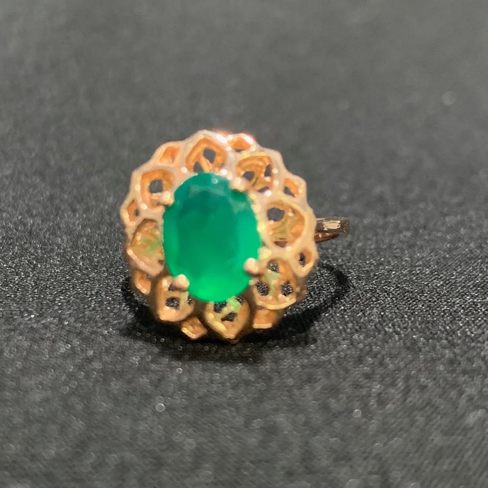 Green Gem Oval Cut Ring